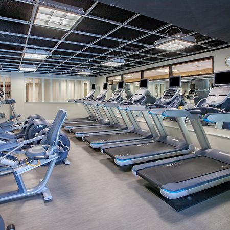 Crowne Plaza Louisville Airport Expo Ctr By Ihg Экстерьер фото