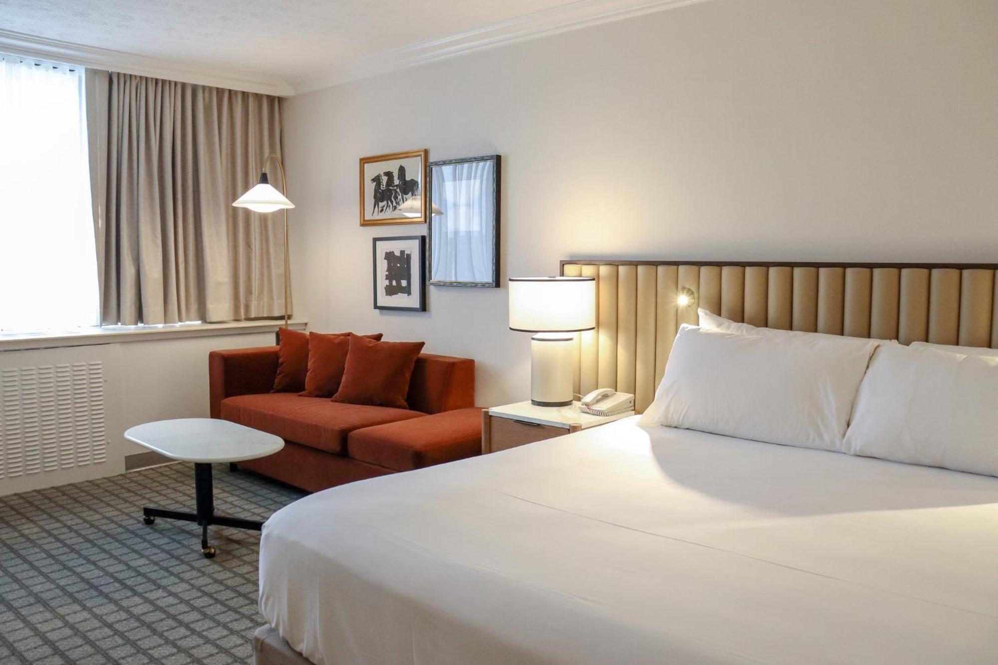 Crowne Plaza Louisville Airport Expo Ctr By Ihg Экстерьер фото