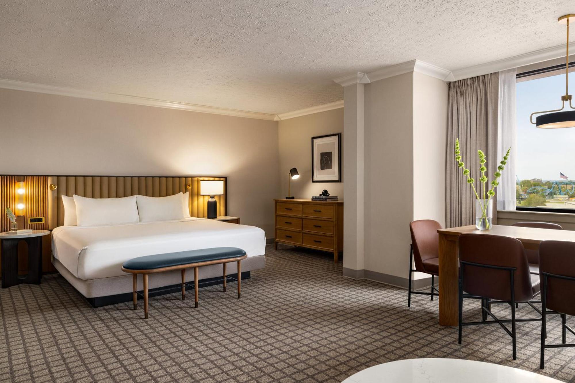 Crowne Plaza Louisville Airport Expo Ctr By Ihg Экстерьер фото
