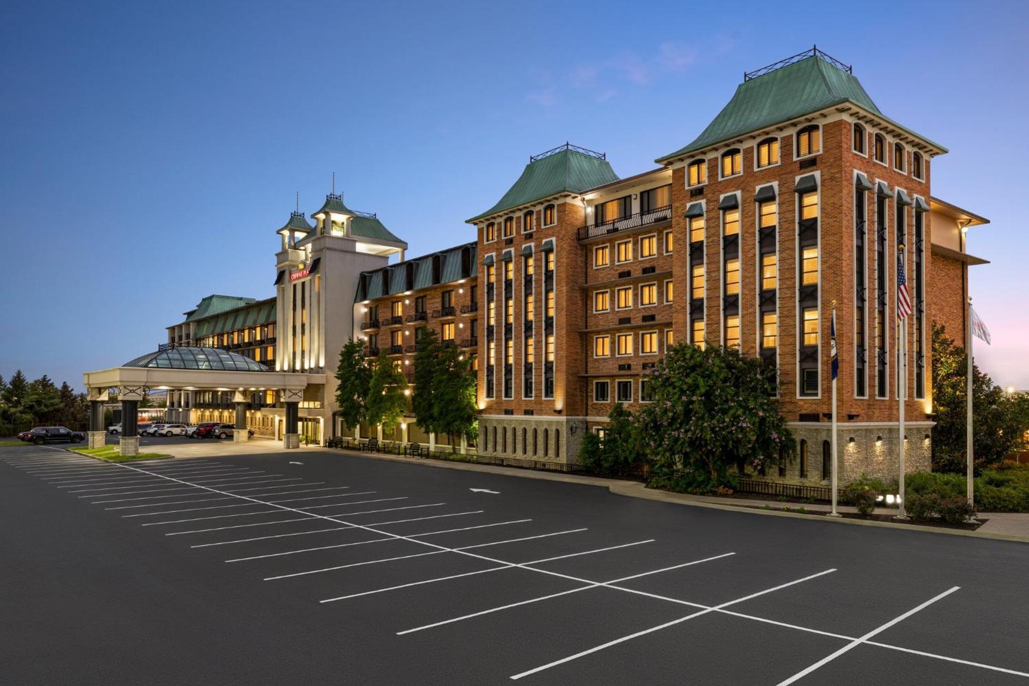 Crowne Plaza Louisville Airport Expo Ctr By Ihg Экстерьер фото