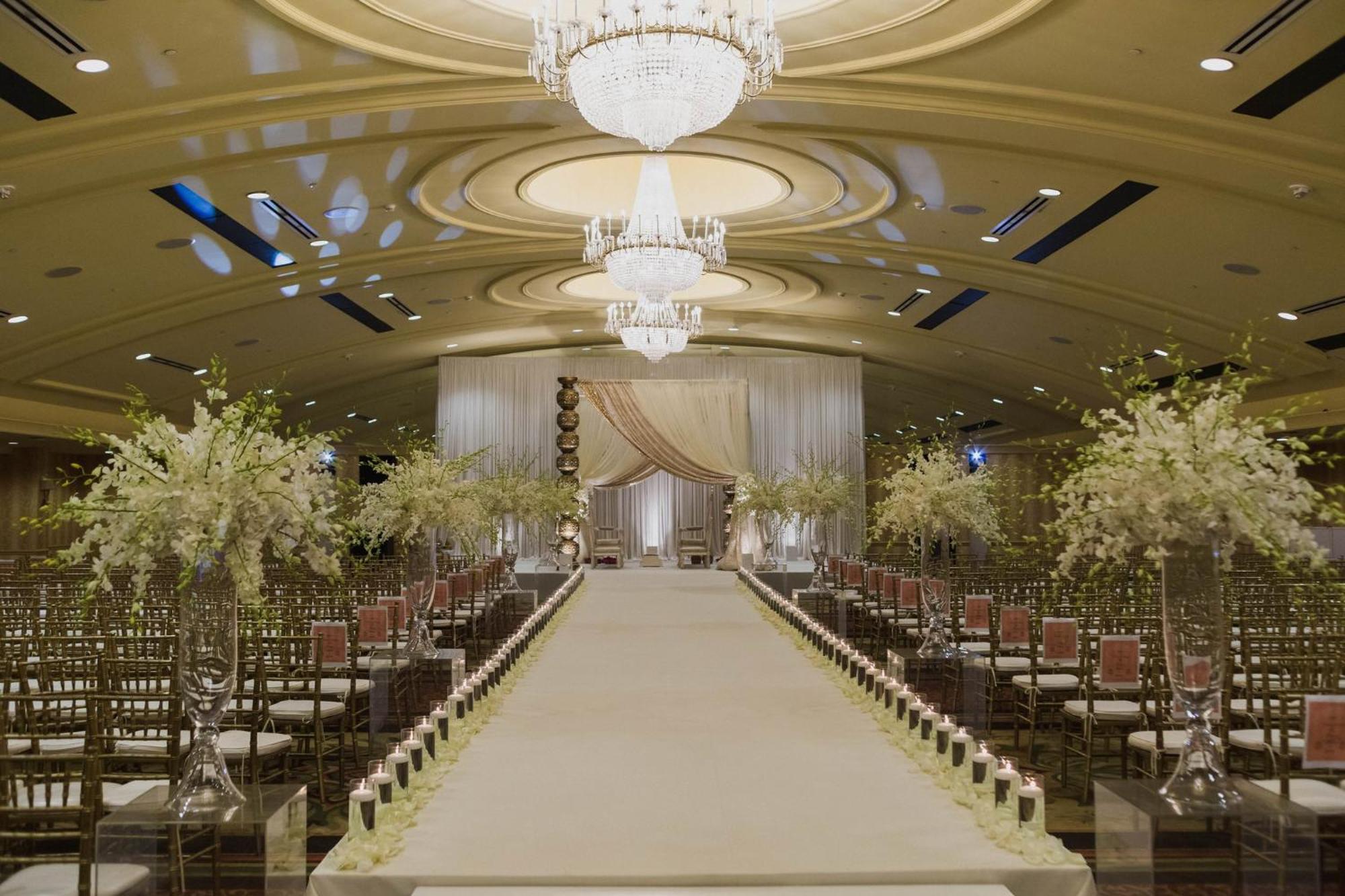 Crowne Plaza Louisville Airport Expo Ctr By Ihg Экстерьер фото